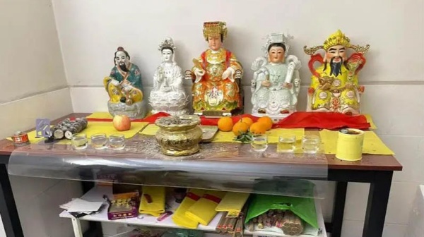600▲“天道鸿元”设置的所谓公共“堂点”之一_副本.jpg